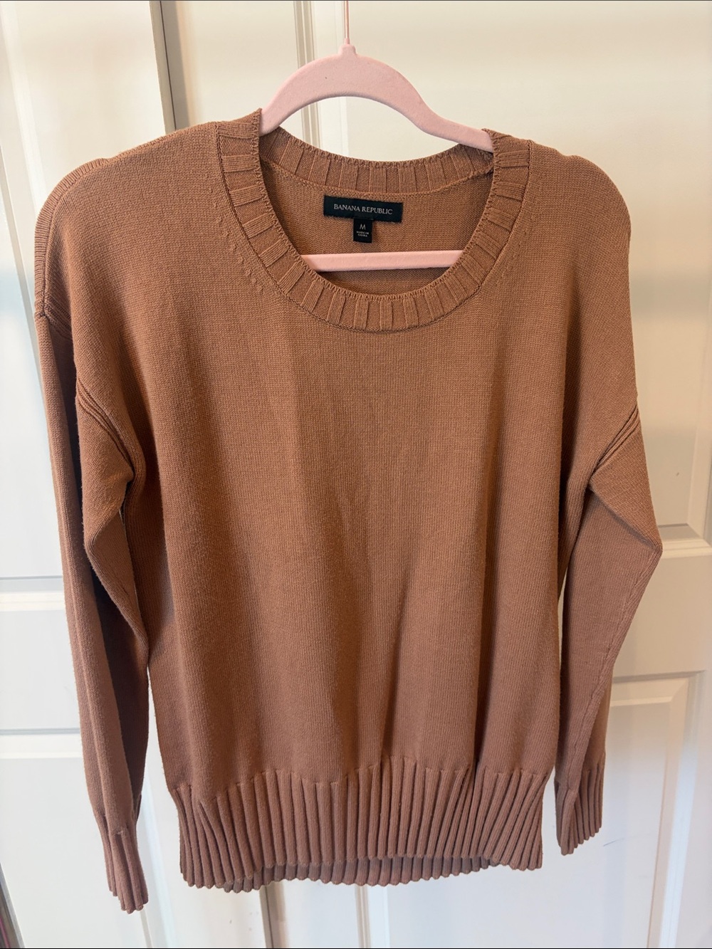 Banana Republic Women's Scoopneck Sweater in Caramel